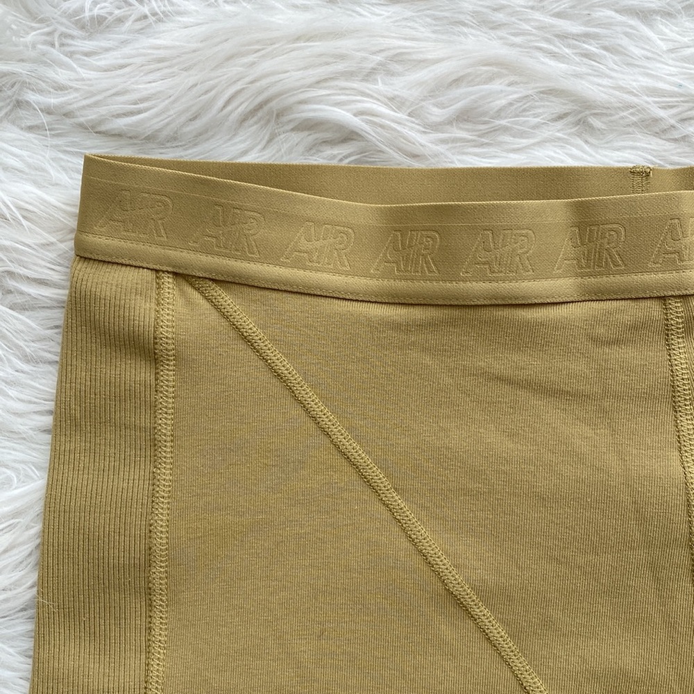 Nike | Air Rib Shorts - Picture 3 of 10